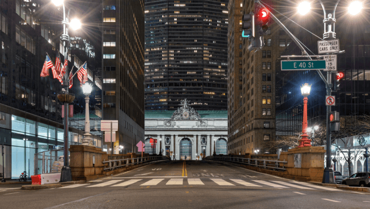What Time Do Street Lights Turn On in NYC?