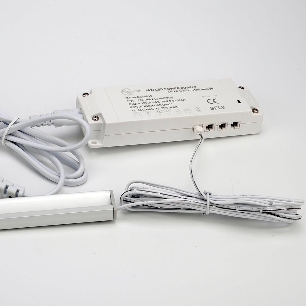 Spliter Box and Driver for 2411 and 2109 LED Linear Light constant voltage plastic driver / 110V - 220V /30W/ 6 channels with dupont terminal output - LEDMyPlace